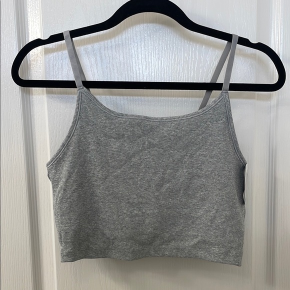 GAP Gray Crop Fitted Tank Top - Picture 1 of 4
